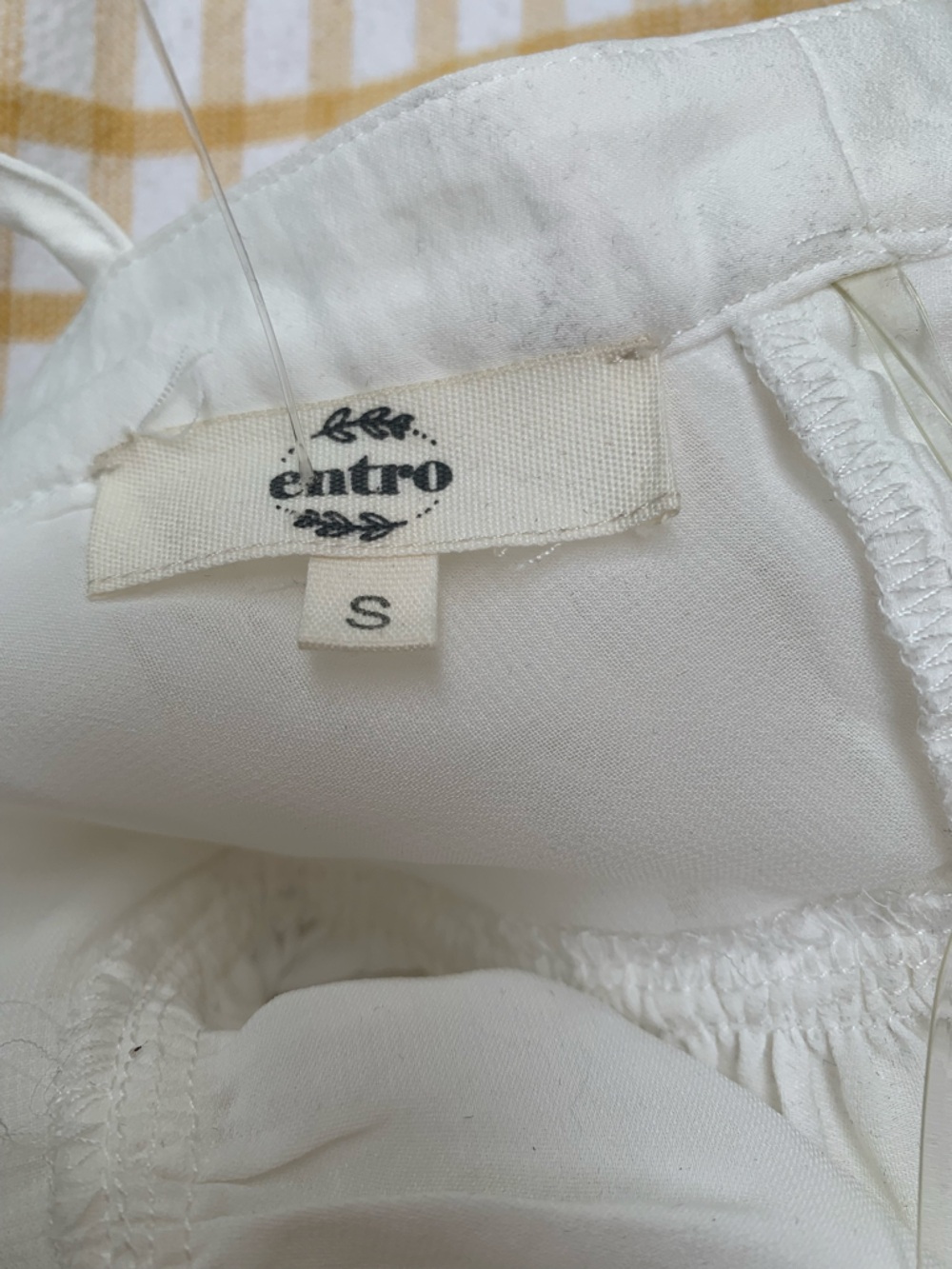 Entro Rouched Ruffle V-Neck cropped blouse white S open back - Picture 2 of 7